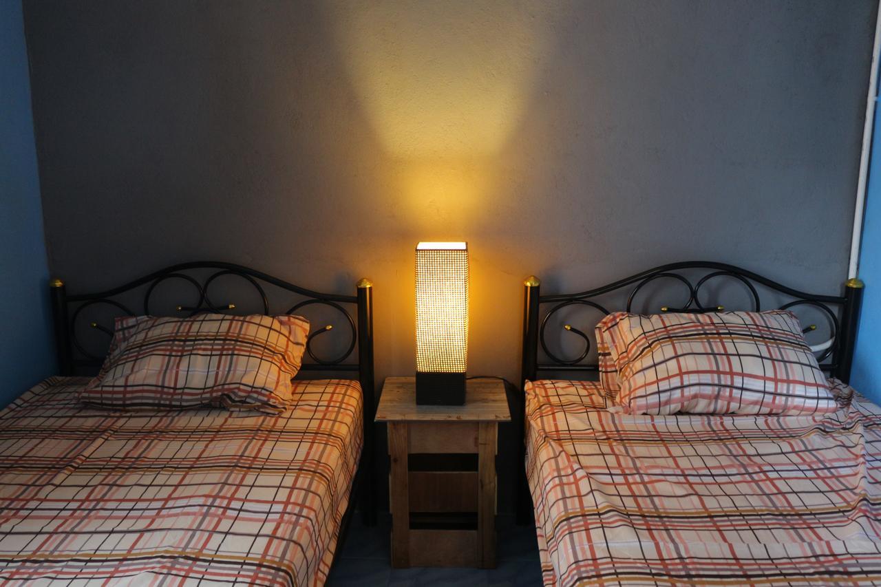 Ama Phuket Hostel Dış mekan fotoğraf